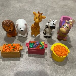 Fisher-Price Little People Animal Bundle With Food Dishes